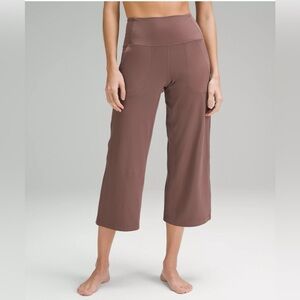 Lululemon high waist capri